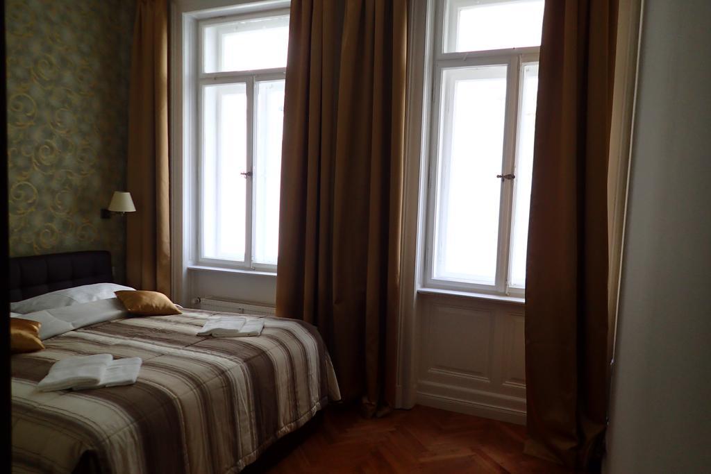 Apartment In City Center - Morassi Karlovy Vary Ngoại thất bức ảnh